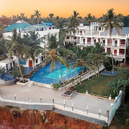 Skylar Seaview Beach Resort & Ayurveda Varkala Exterior photo