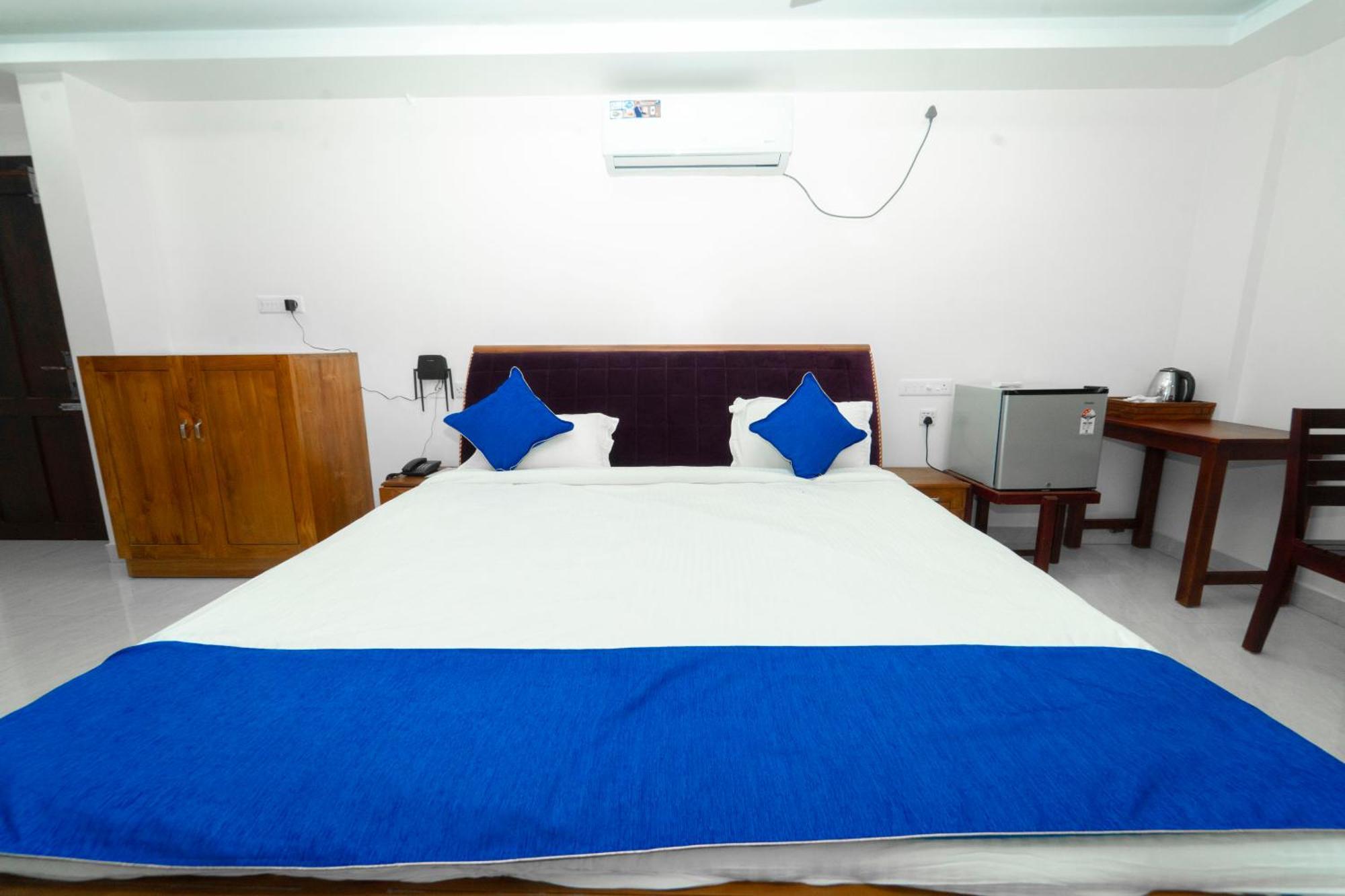 Skylar Seaview Beach Resort & Ayurveda Varkala Exterior photo