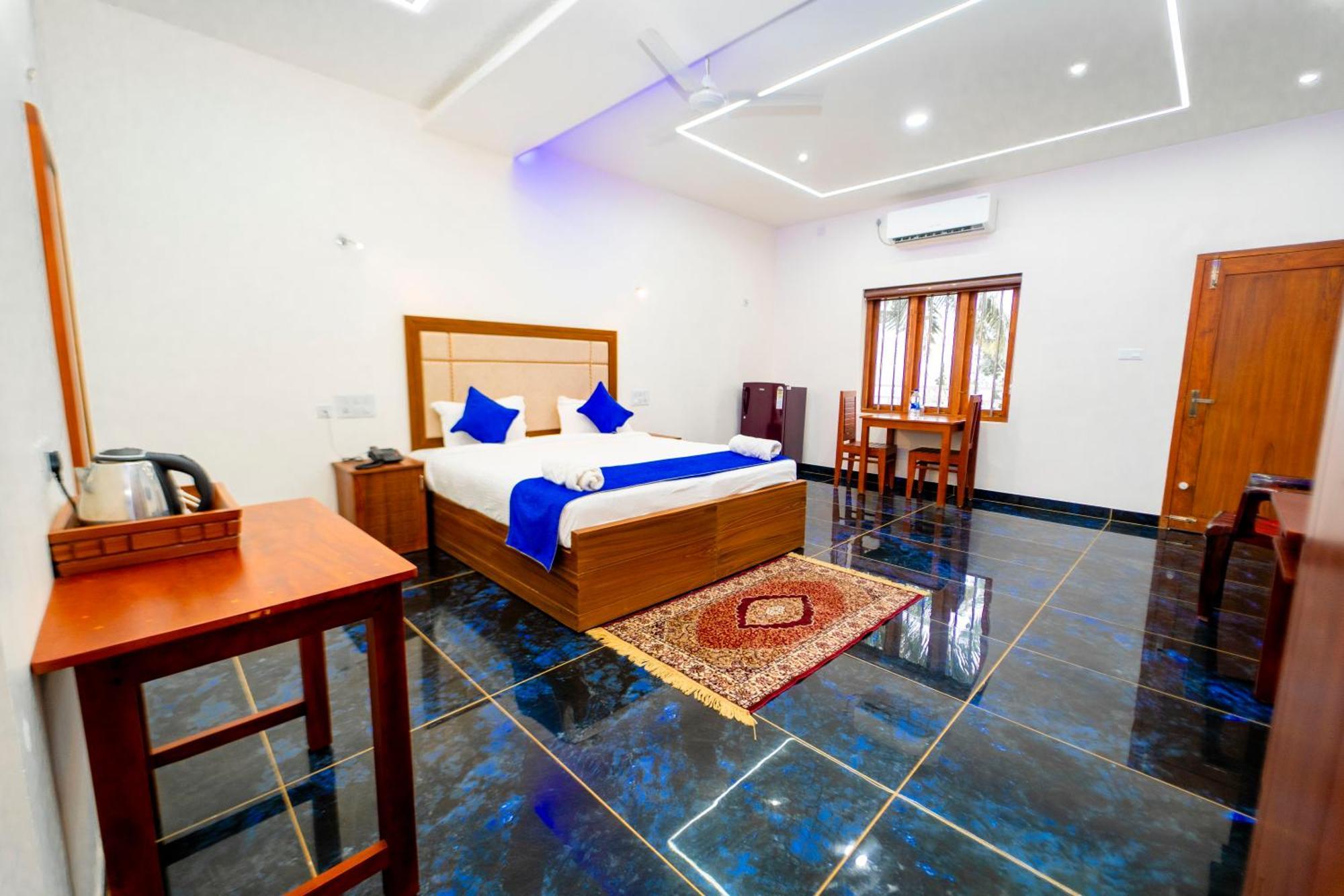 Skylar Seaview Beach Resort & Ayurveda Varkala Exterior photo
