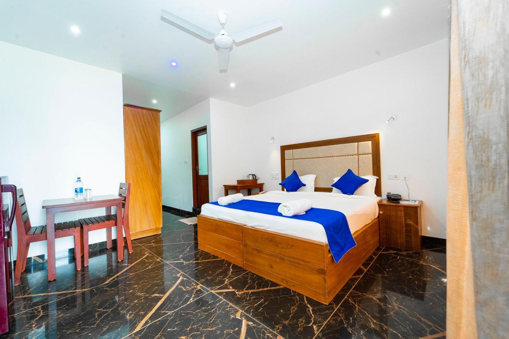 Skylar Seaview Beach Resort & Ayurveda Varkala Exterior photo